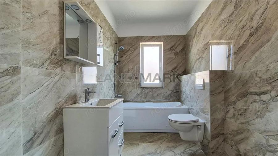 Casă cu 5 camere cu Teren 323 Mp în Central