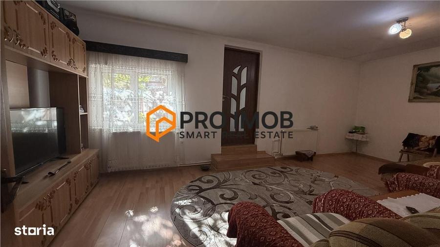 Casă cu 4 camere decomandat în Căpățânești