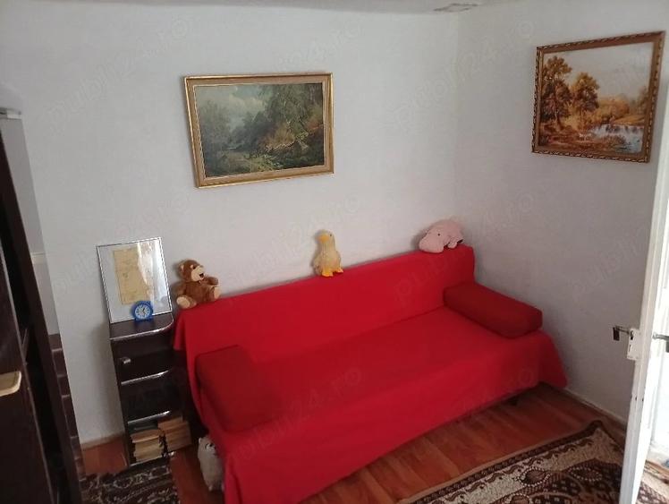 Casă cu 1 camere cu Teren 500 Mp în Buciumeni