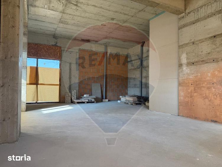 Spațiu comercial, de 63.2 mp, în Ghencea