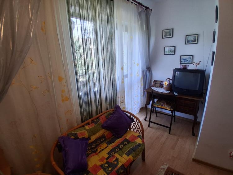 Duplex cu 4 camere cu Canalizare în Valea Lupului
