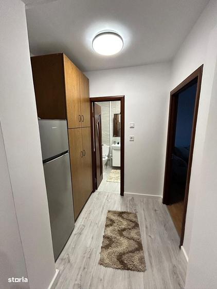 Apartament cu 2 camere decomandat în Cornișa