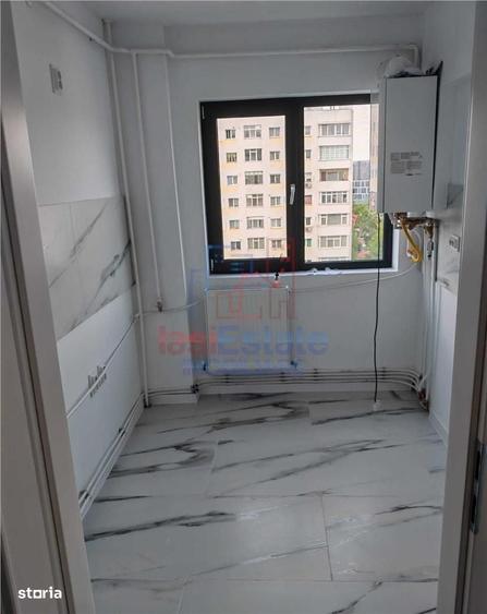 Apartament cu 3 camere semidecomandat în Alexandru cel Bun
