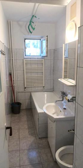 Apartament cu 2 camere nedecomandat în Alexandru cel Bun