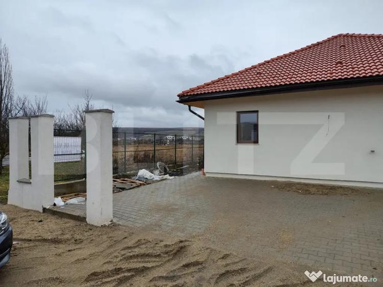 Casa finisata, pe un nivel, 4 camere, 114 mp, 750 mp teren, - 6