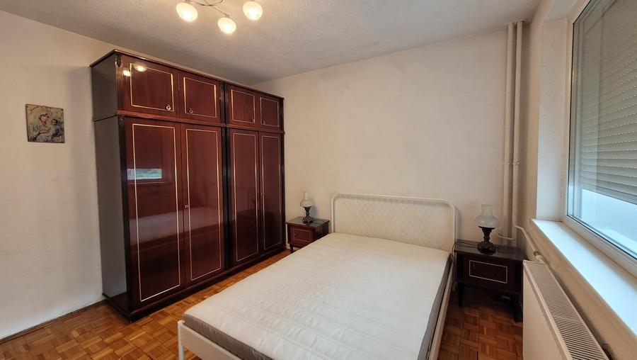 Apartament cu 2 camere decomandat în Universitate