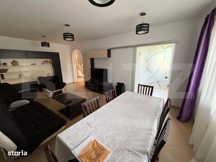 Casă cu 4 camere în Mintia