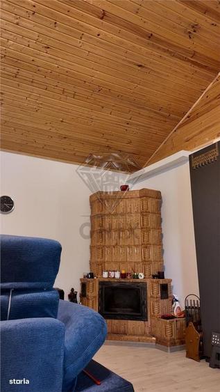Casă cu 4 camere în Bâra