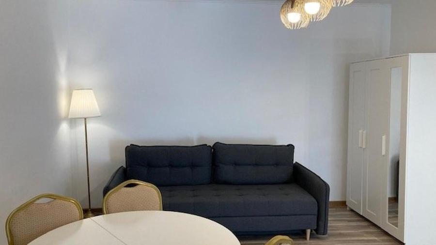 Apartament cu 2 camere semidecomandat în Valea Borcutului