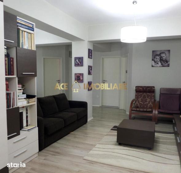 Apartament cu 3 camere în Apărătorii Patriei