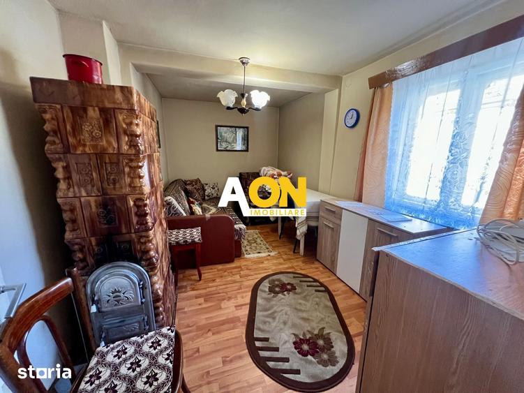 Casă cu 3 camere cu Teren 2835 Mp în Pianu