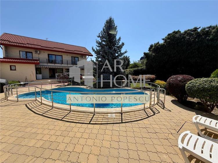 Casă individuală cu 4 camere cu Piscina în Central