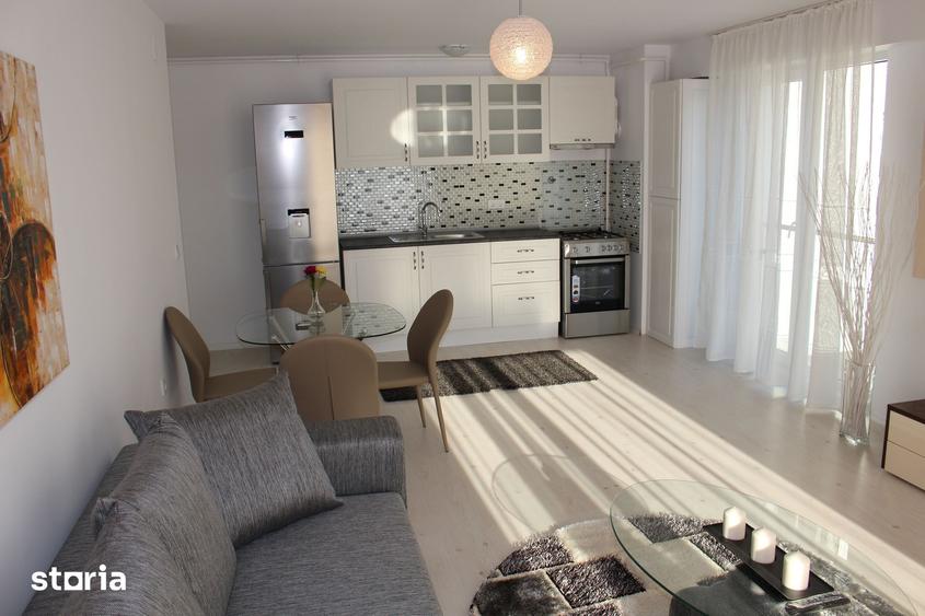 Apartament cu 2 camere, mobilat în Central