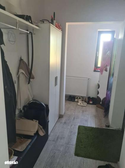 Casă cu 4 camere cu Teren 365 Mp în Cârcea