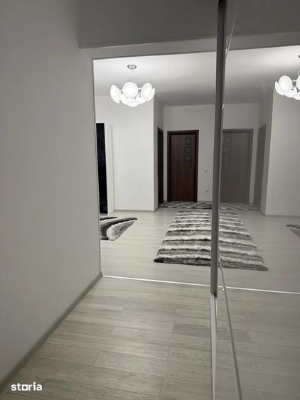 Apartament cu 2 camere decomandat, mobilat în Drumul Taberei