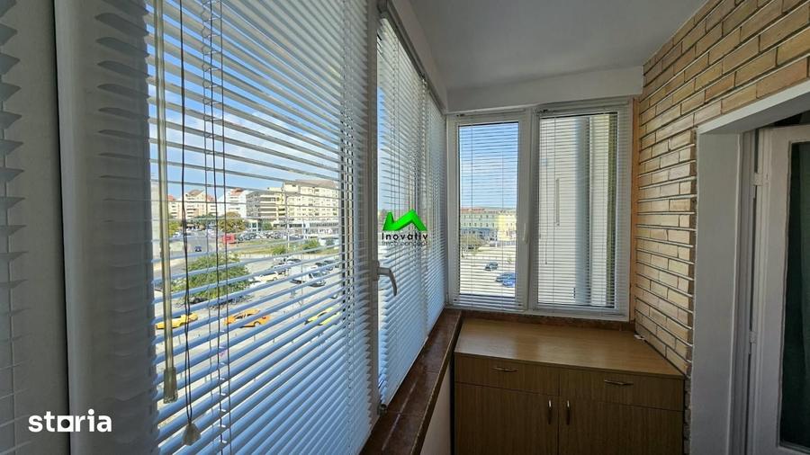 Apartament cu 2 camere decomandat, mobilat în Central