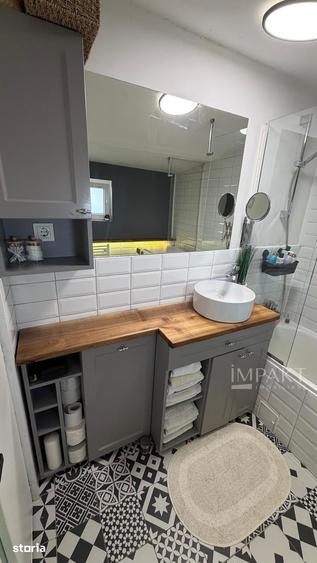 De inchiriat apartament la casa- zona UMF - 8