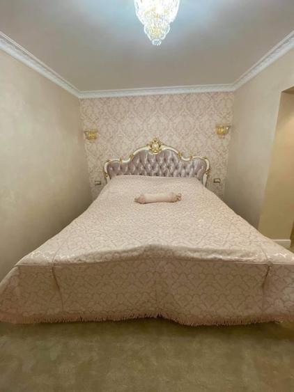 Apartament cu 3 camere decomandat, mobilat în Filiași