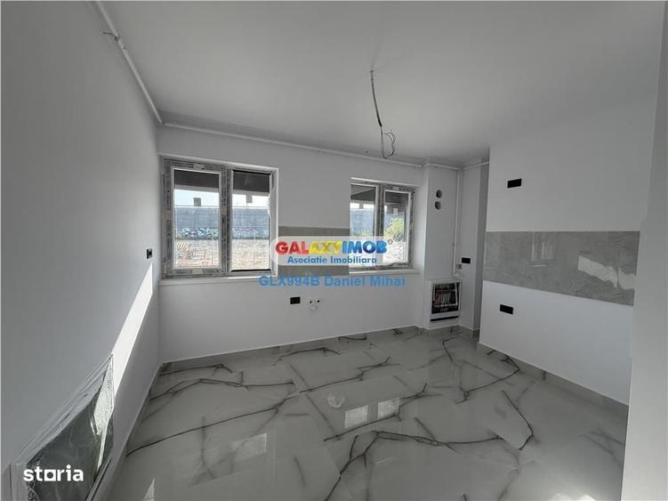 Apartament cu 3 camere decomandat în Prelungirea Ghencea