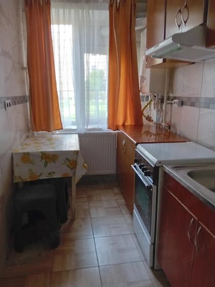 Apartament cu 2 camere decomandat în Amara