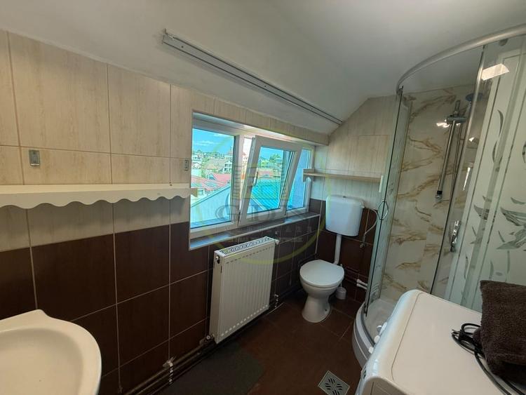 Apartament cu 2 camere decomandat, mobilat în 1 Mai