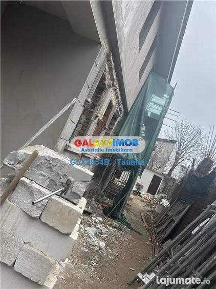Casă cu 5 camere cu Teren 400 Mp în Dorobanți