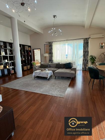Apartament cu 3 camere în Independenței
