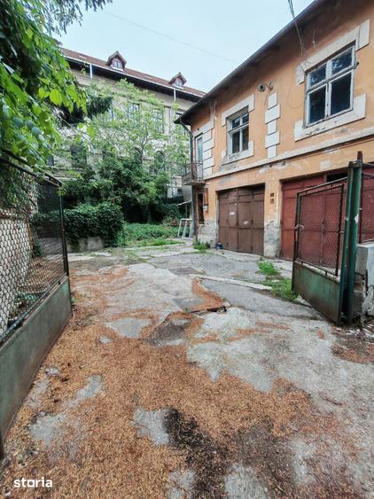 Casă cu 3 camere cu Teren 260 Mp în Cișmigiu