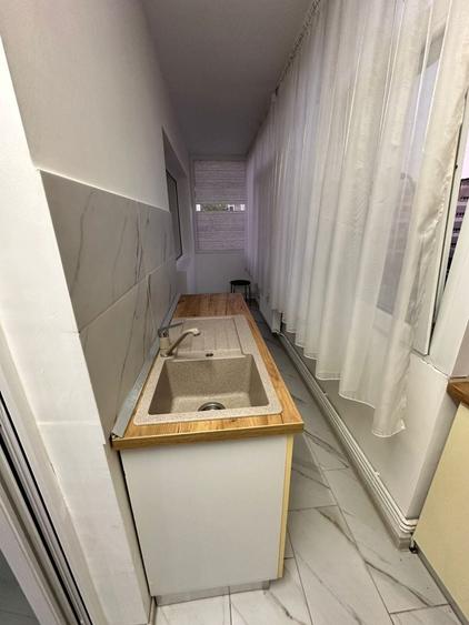 Apartament cu 2 camere decomandat în Prundu