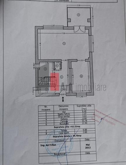 Casă cu 4 camere în Olteni