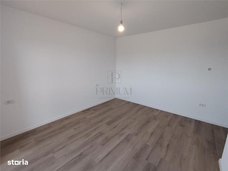 Casă cu 4 camere în Moșnița Nouă