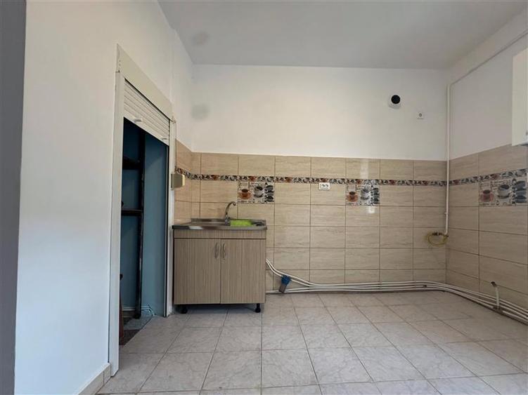 Apartament cu 2 camere decomandat în Frumoasa