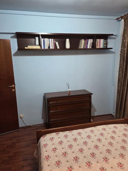 Apartament cu 2 camere semidecomandat în Eroii Revoluției