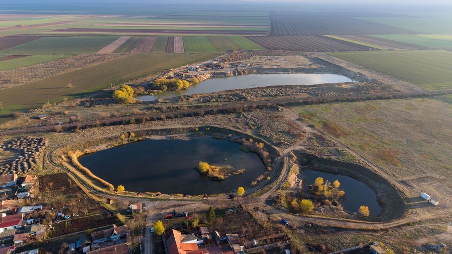 Teren agricol extravilan de 125800 mp, în Zimandcuz