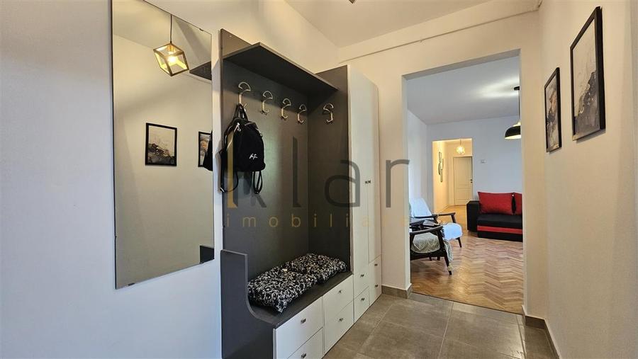 Apartament cu 3 camere semidecomandat, mobilat în Gheorgheni