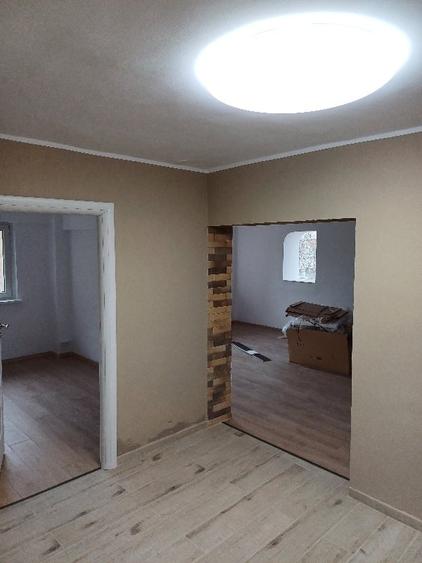 Apartament cu 4 camere decomandat în Dorobanți