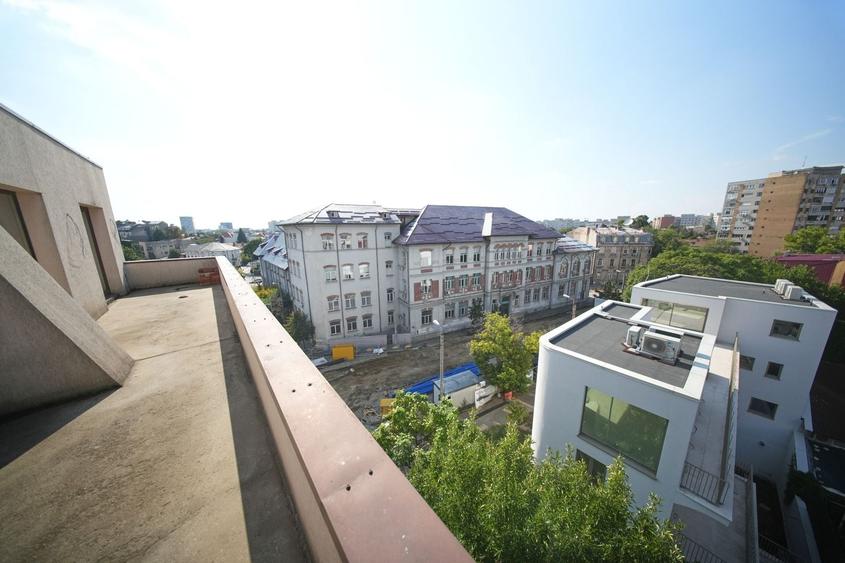 Birou, de 505 mp, în Ultracentral