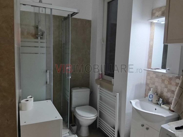 Apartament cu 3 camere semidecomandat în Iosefin