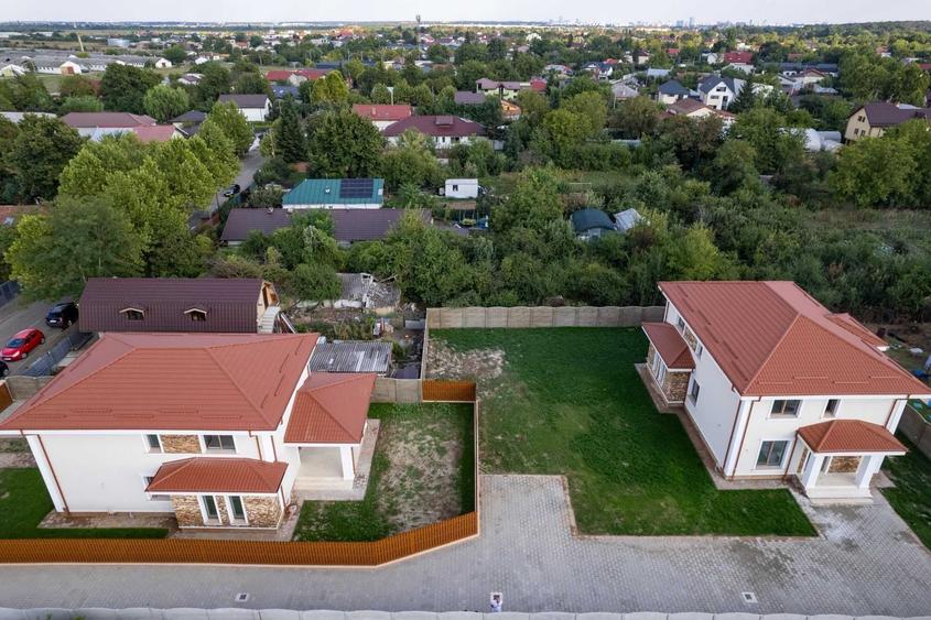 Casă cu 4 camere în Central