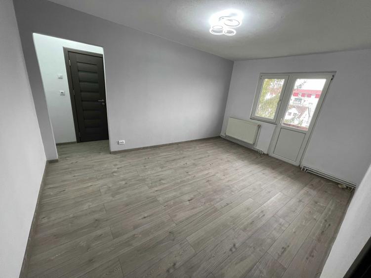 Apartament 2 camere,renovat, Mihai Viteazul - 2