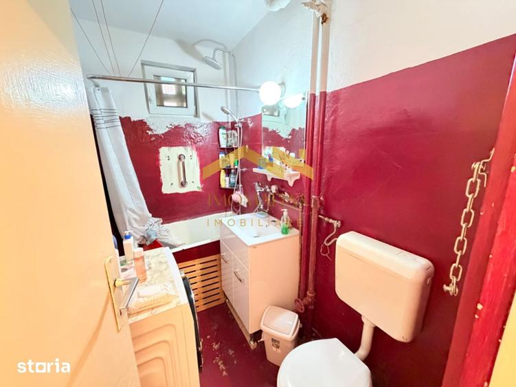 Piata 700- 2 camere- Centrala proprie - 4