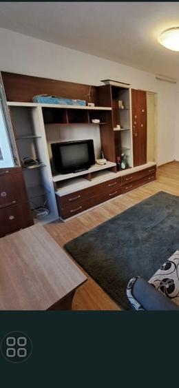Garsonieră semidecomandată în Bartolomeu