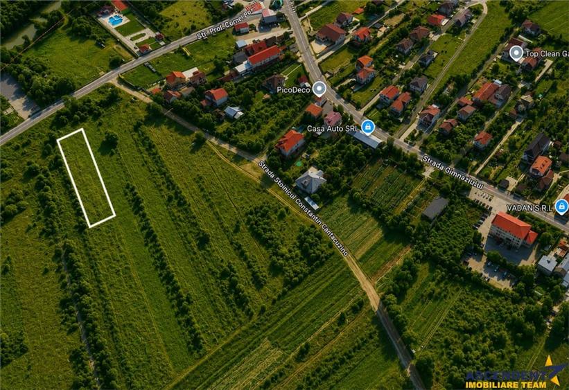 Teren de 1537 mp, în Central