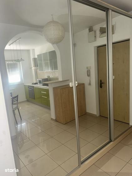 Apartament cu 2 camere în Tineretului