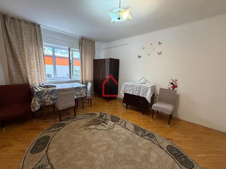 Apartament cu 2 camere decomandat, mobilat în Cug