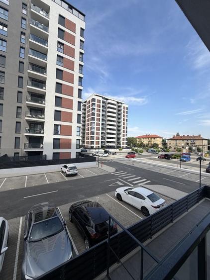 Apartament cu 2 camere decomandat în Exterior Vest