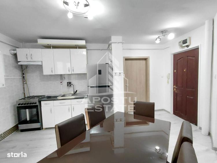 Apartament cu 3 camere în Girocului