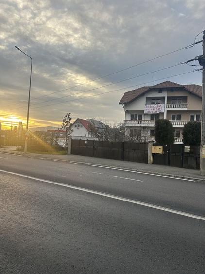 Casă cu 4 camere cu Teren 600 Mp în Nicolae Bălcescu