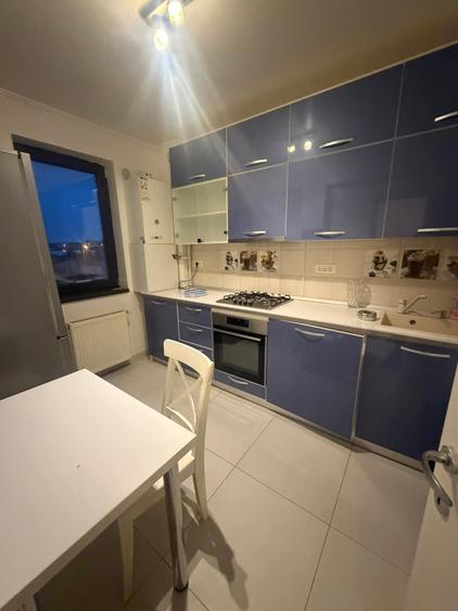 Apartament cu 2 camere semidecomandat, mobilat în Ultracentral