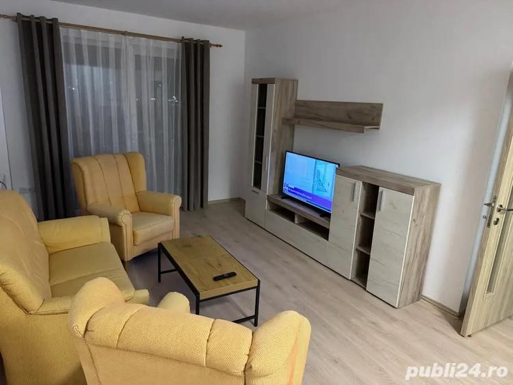 Apartament cu 2 camere decomandat în Hipodrom 2